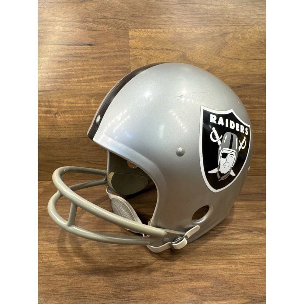 RARE VTG OAKLAND RAIDERS 1983 NFL Rawlings Large Football Helmet made in USA